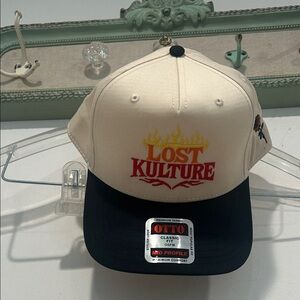 Otto Lost Kulture embroidered logo trucker hat one size Black and Cream new